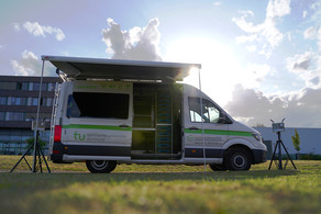 Mobile 5G laboratory on a field